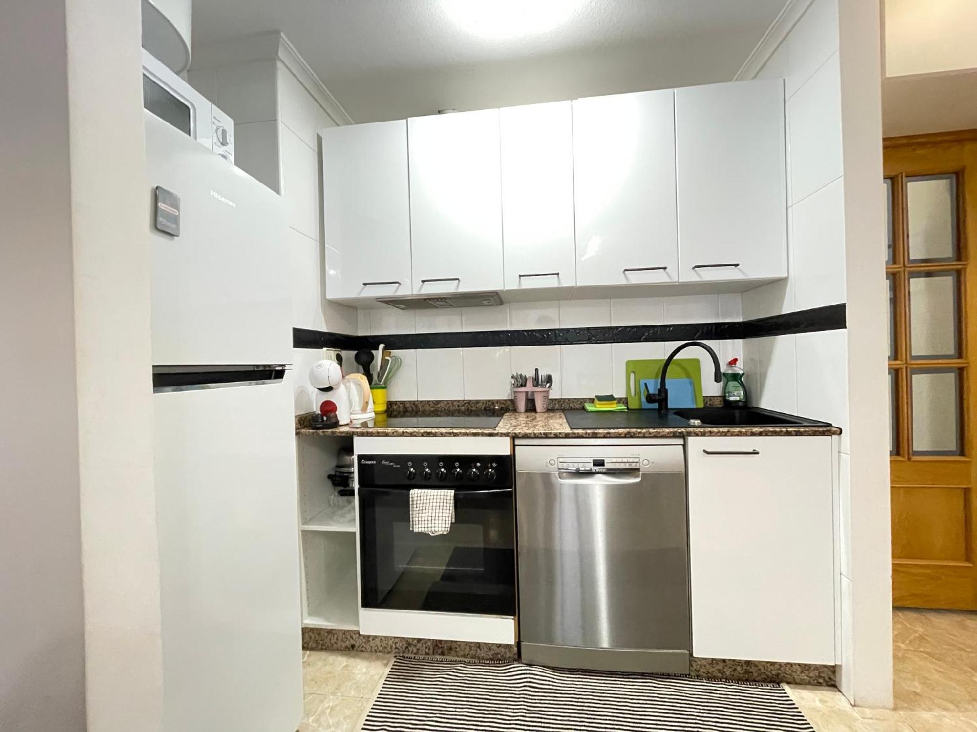 טורבייחה Superior La Playa! 3 Bedrooms! 2 Baths! Air Condition! Side Sea View! מראה חיצוני תמונה